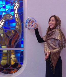 Jennifer as Miriam at Baltimore Hebrew Cong April 2016 zoom